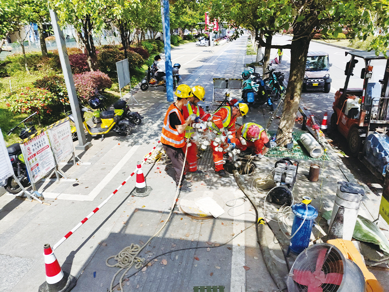  夏邑UV-CIPP紫外光固化修复